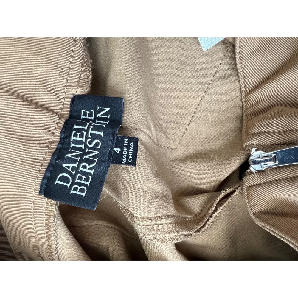 Daniele Bernstein Womens Tan High Waist‎ Zipper Shorts Casual Career Size 4 - Picture 3 of 4